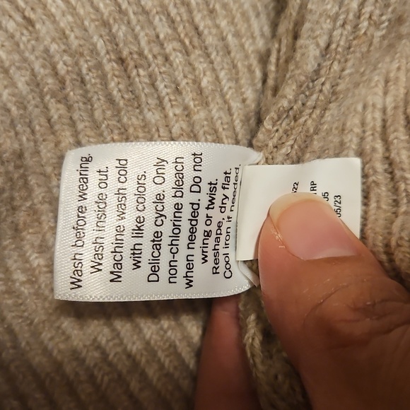 LC Lauren Conrad Floral Sweater Beige Cottagecore Knit Pullover Size S - Picture 6 of 8